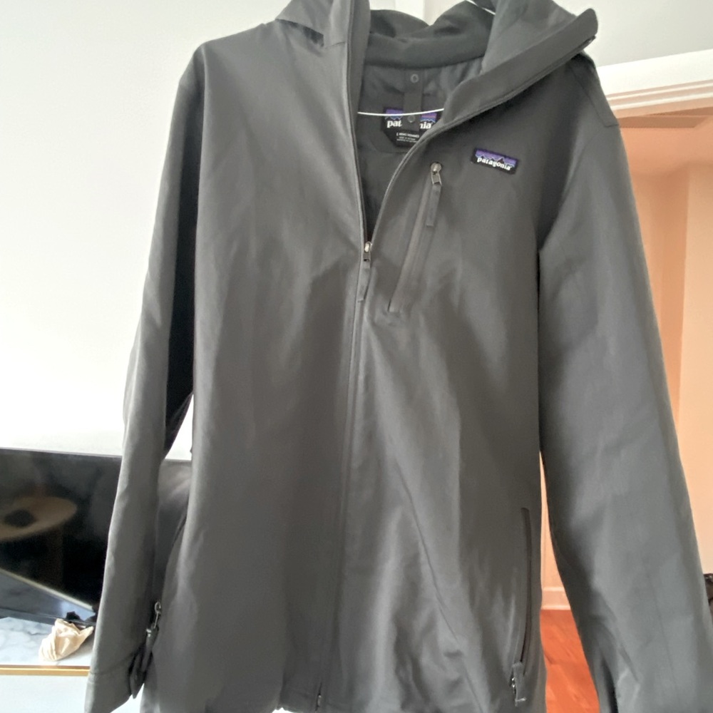 Men’s Patagonia Jacket - Grey (Size Large)